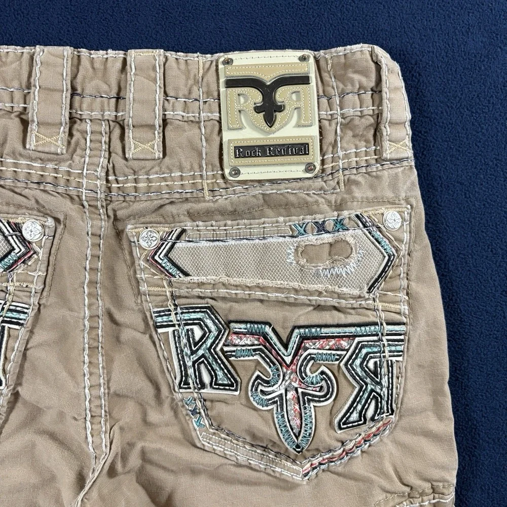 Rock Revival Men Classic Cargo Shorts 30 Khaki Thick Stitch Y2K RR Grunge Skater